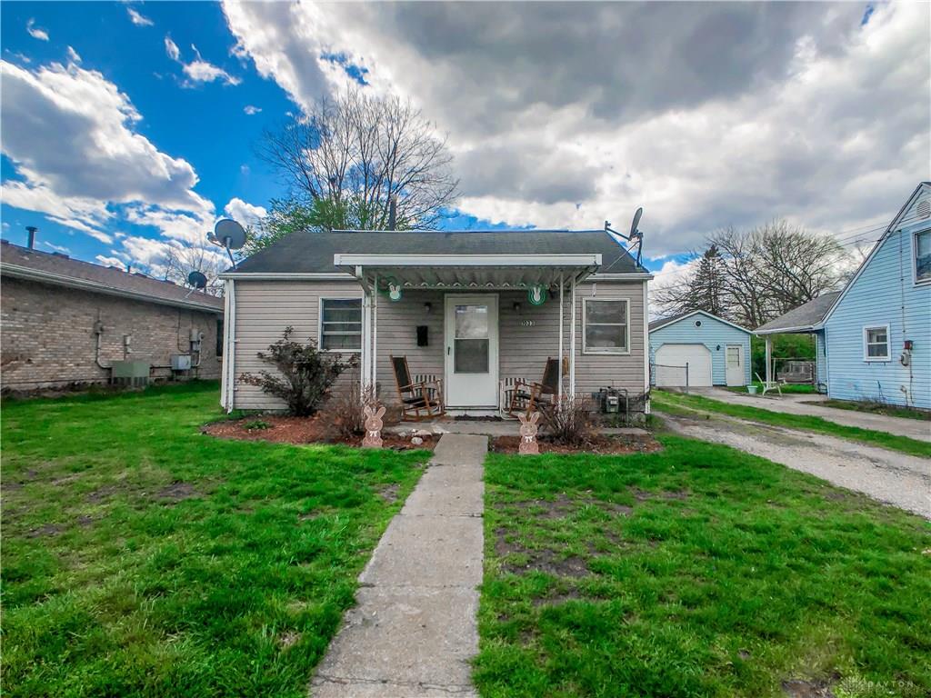 1033 Lexington AVE FAIRBORN OH