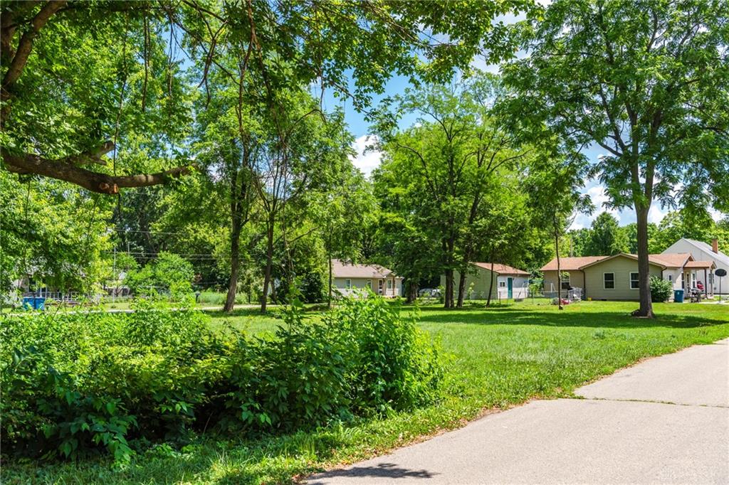 Photo of  Navajo AVE, HUBERHEIGHTS, OH 45424