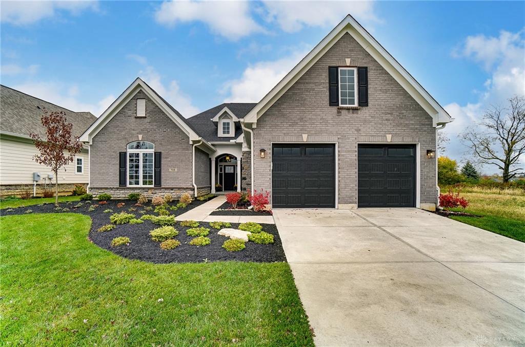 Photo of 703 Doral CT, CENTERVILLE, OH 45458