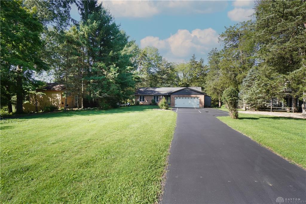 Photo of 6 Comanche DR, SARDINIA, OH 45171