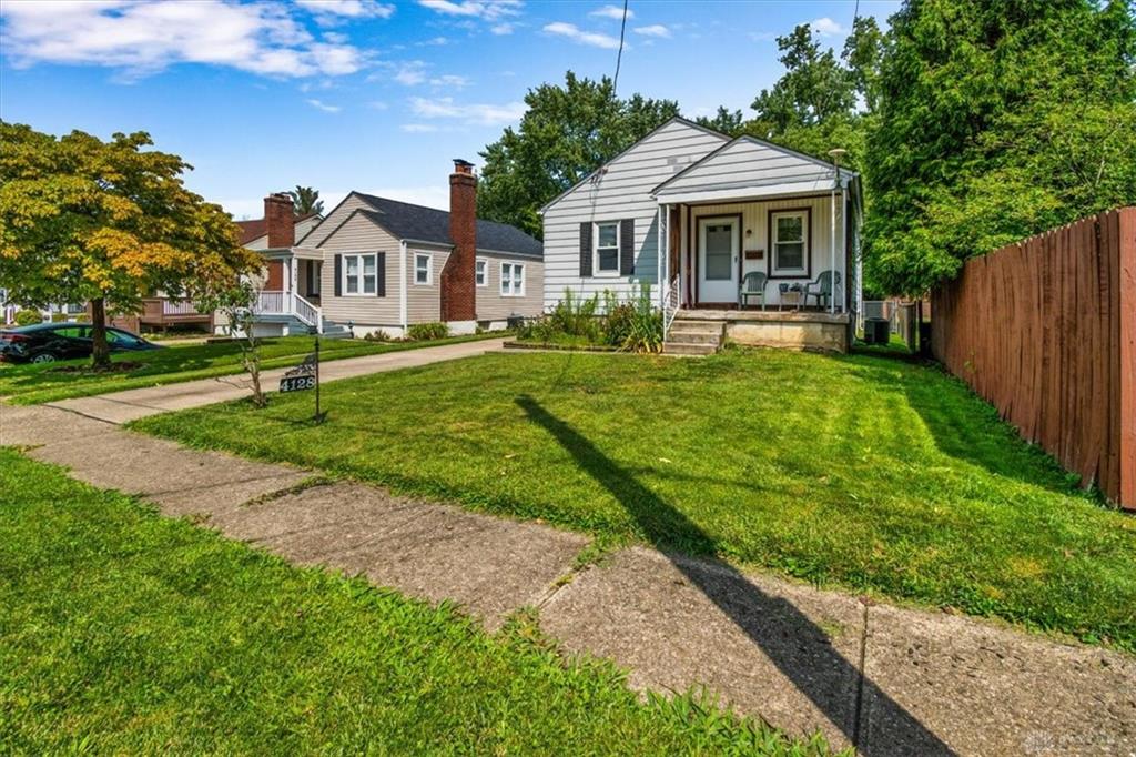 Photo of 4128 Hoffman AVE, DEERPARK, OH 45236