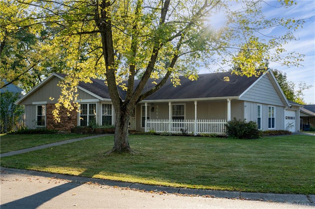 Photo of 4589 Falcon CIR, DAYTON, OH 45424