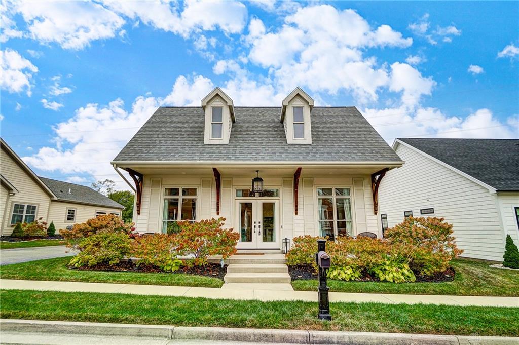 Photo of 447 Cayman CIR, TIPPCITY, OH 45371