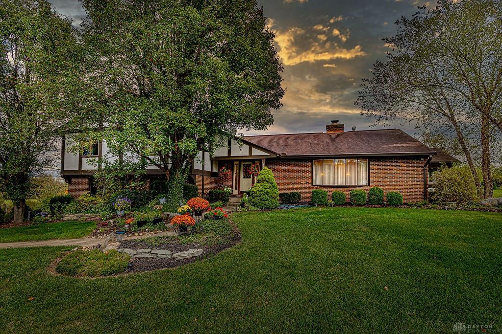 Photo of 2502 Gardner RD, HAMILTON, OH 45013