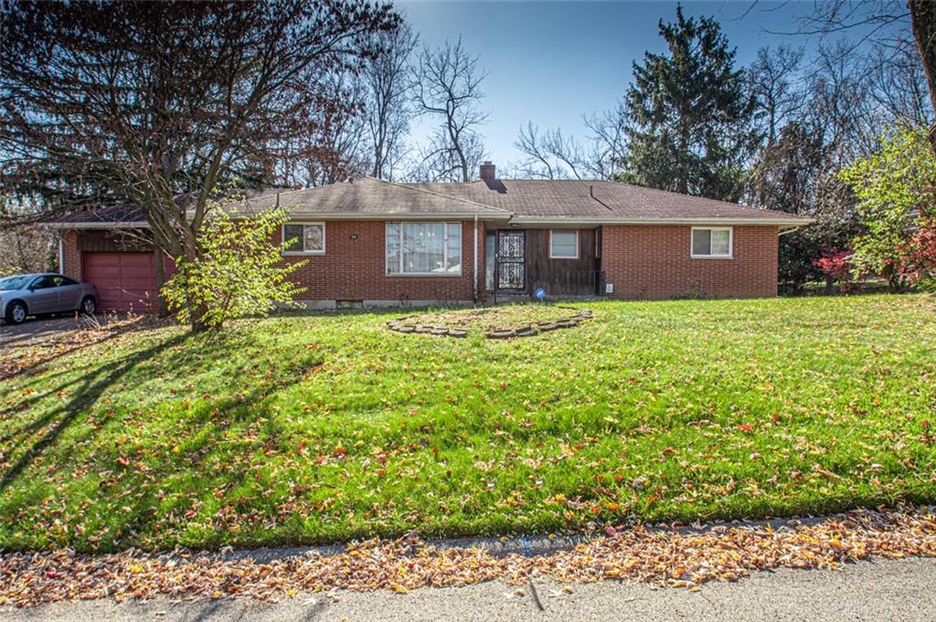 Photo of 250 Hornwood DR, DAYTON, OH 45405