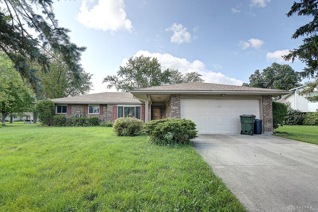 Photo of 7471 Larissa CT, DAYTON, OH 45414