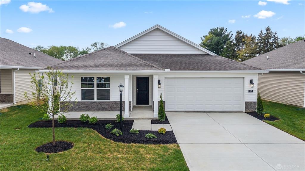 Photo of 105 Arlington DR, EATON, OH 45320