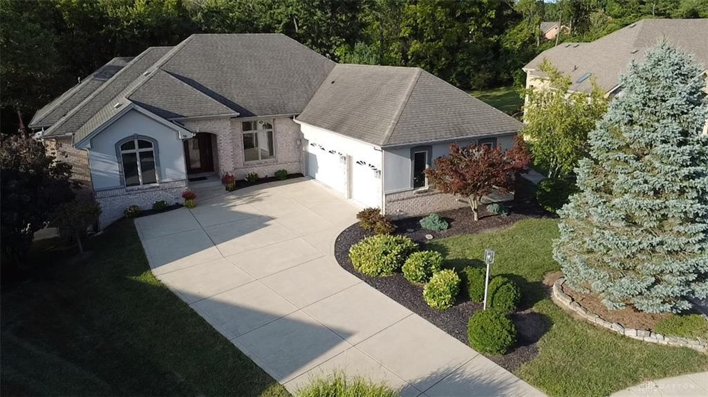 Photo of 90 Camden Park CT, SPRINGBORO, OH 45066
