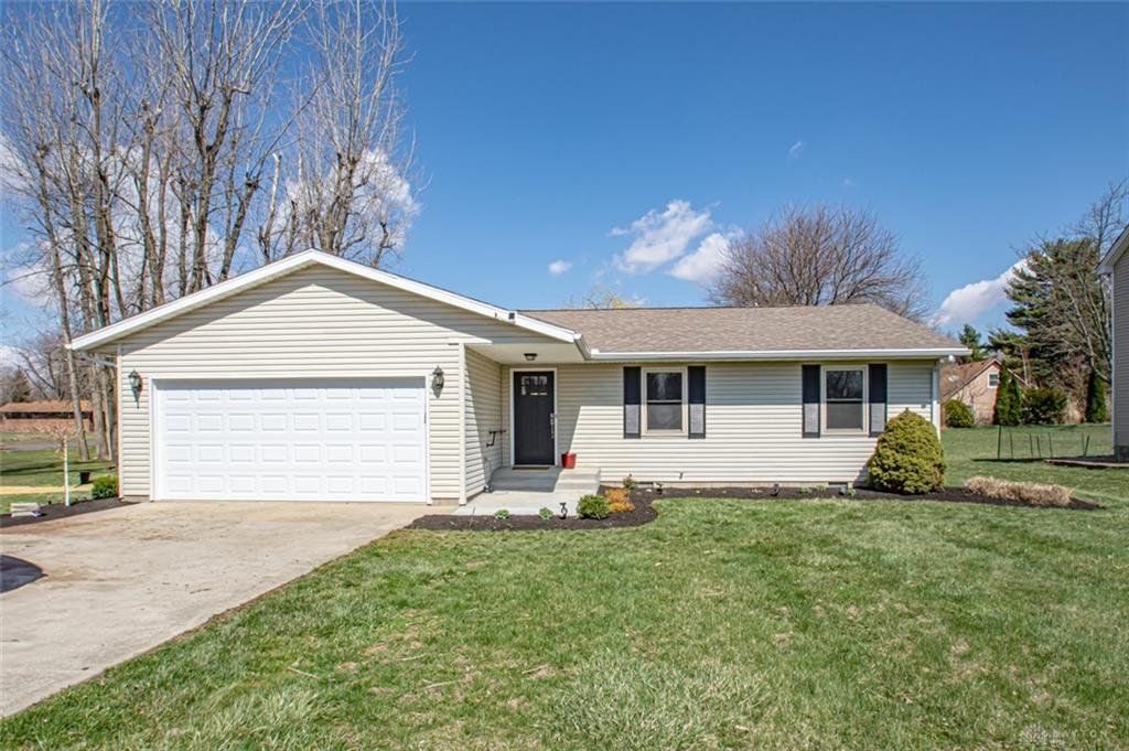 Photo of 120 Saxon CV, EATON, OH 45320