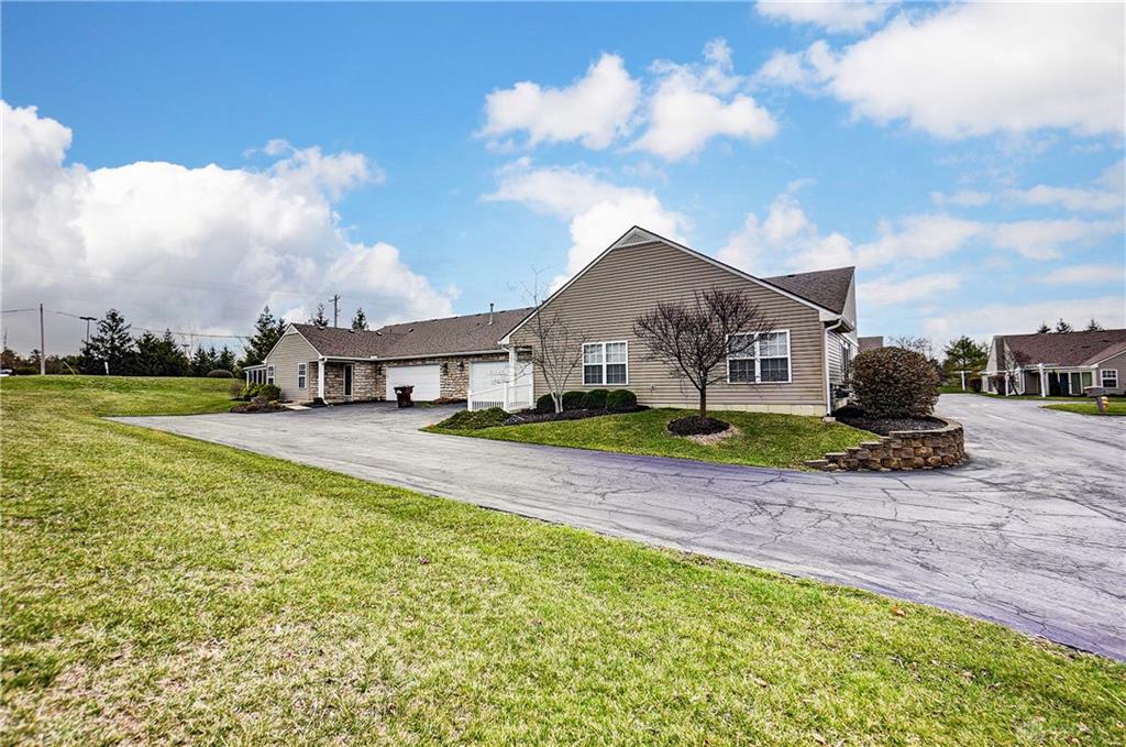 Photo of 302 Trails WAY 27, MIAMISBURG, OH 45342