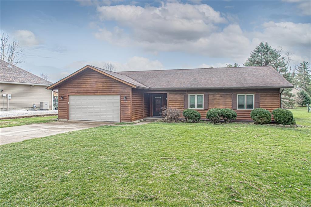 Photo of 120 Valhalla DR, EATON, OH 45320