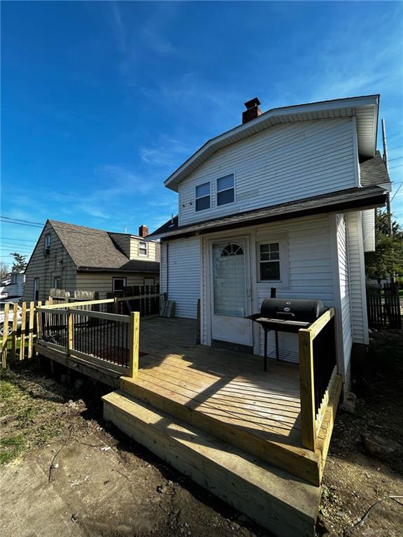 Photo of 225 Siebenthaler AVE, DAYTON, OH 45405