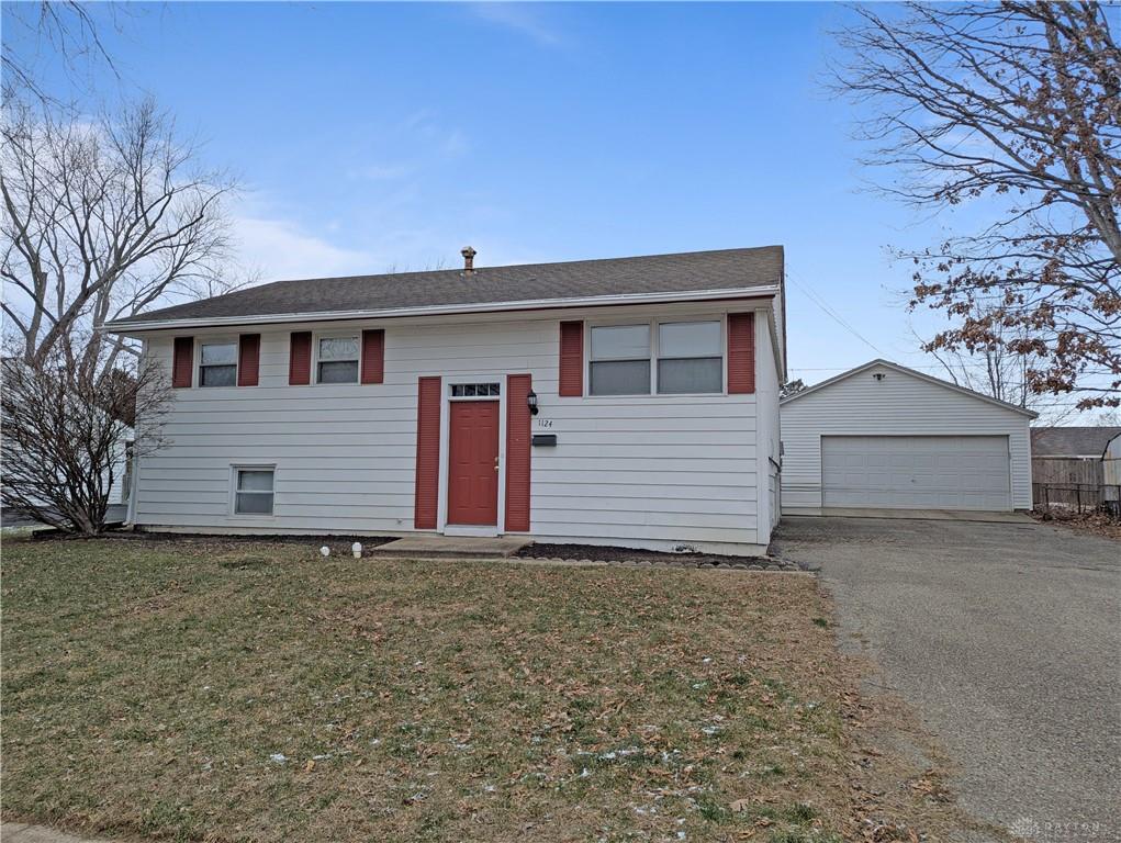 Photo of 1124 Bookwalter AVE, NEWCARLISLE, OH 45344