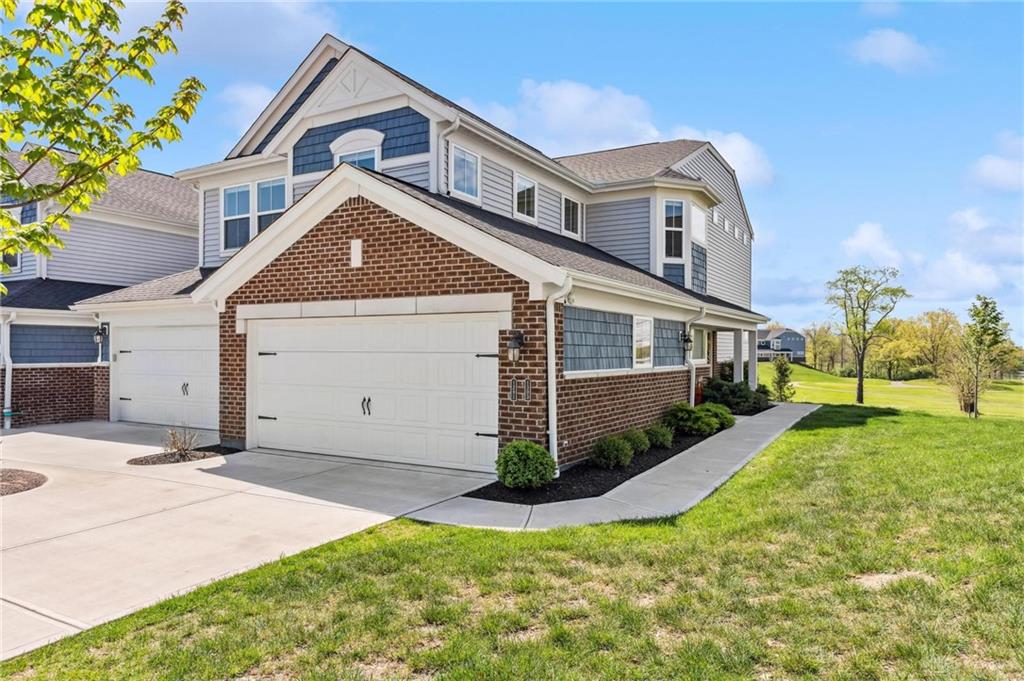 Photo of 1291 Lake Run DR, LEBANON, OH 45036