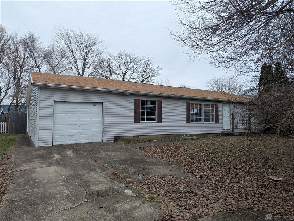 Photo of 18 Hunt DR, SABINA, OH 45169