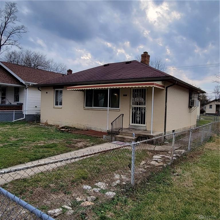 Photo of 4053 Delphos AVE, DAYTON, OH 45402