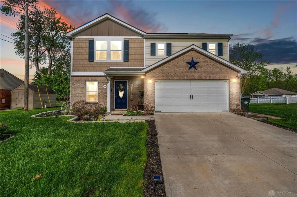 Photo of 784 Marshall DR, XENIA, OH 45385