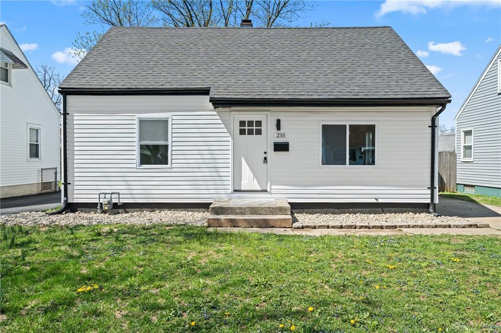 Photo of 235 Delmar AVE, DAYTON, OH 45403