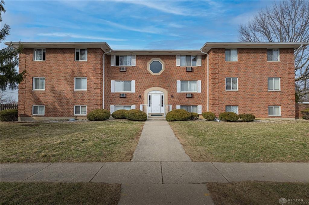 Photo of 11 Bradstreet RD 7, CENTERVILLE, OH 45459