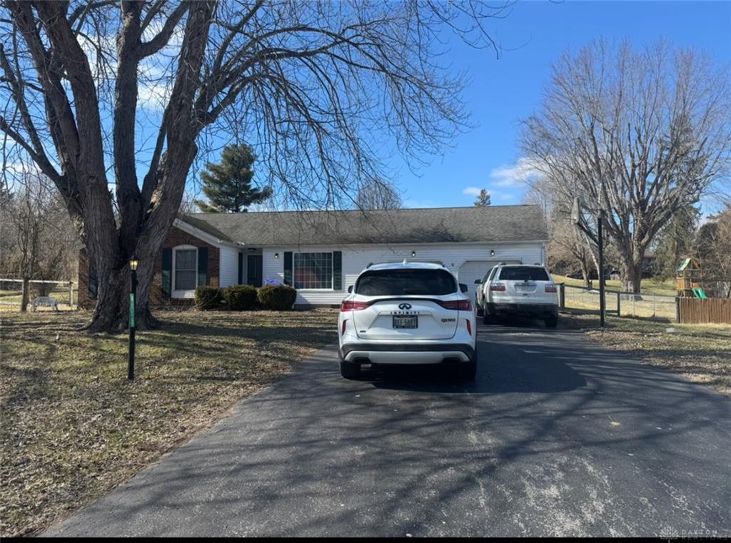 Photo of 9115 Mill Trace DR, LEESBURG, OH 45135