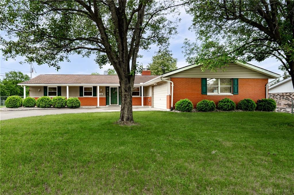 Photo of 1252 Harmony LN, FAIRBORN, OH 45324
