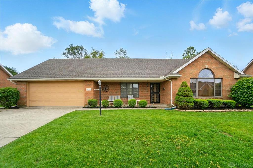 Photo of 1775 Fox Ridge DR, MOOREFIELD, OH 45503