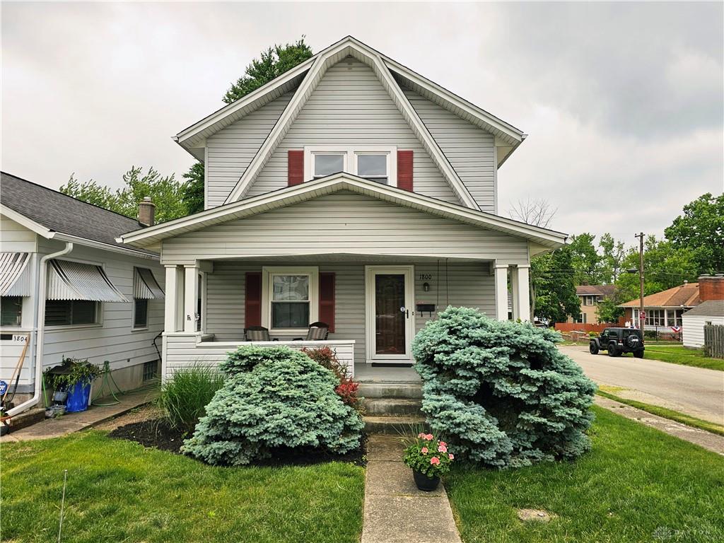 Photo of 1800 Patterson RD, DAYTON, OH 45420