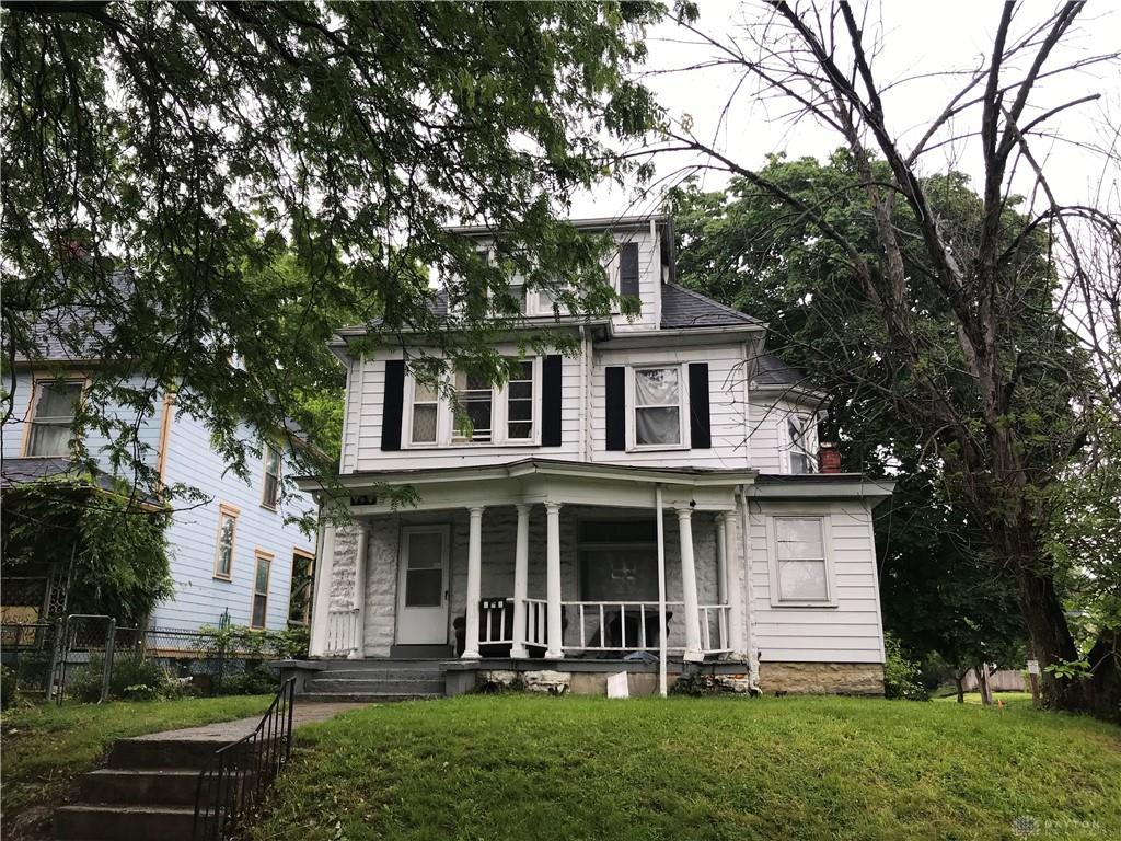 Photo of 102 Rockwood AVE, DAYTON, OH 45405