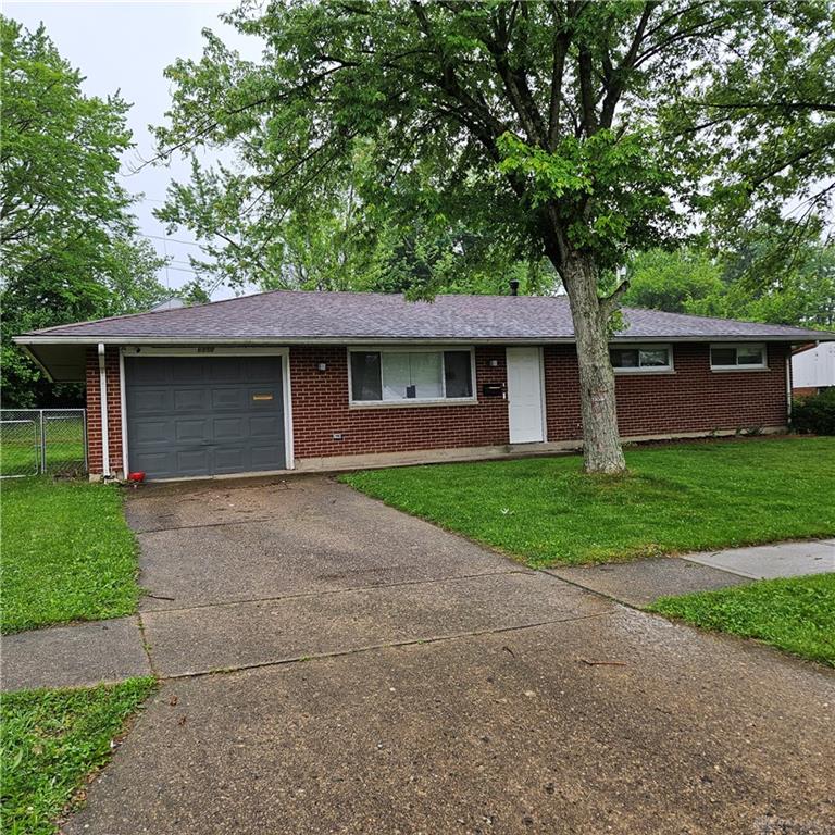 Photo of 6850 Hubbard DR, DAYTON, OH 45424