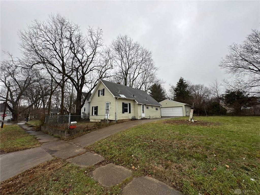 Photo of 933 Washington ST, TROY, OH 45373