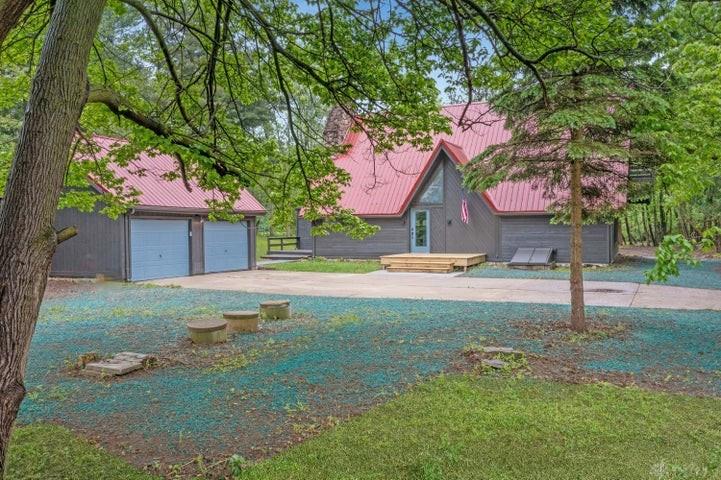 Photo of 5565 Short RD, NEWCARLISLE, OH 45344