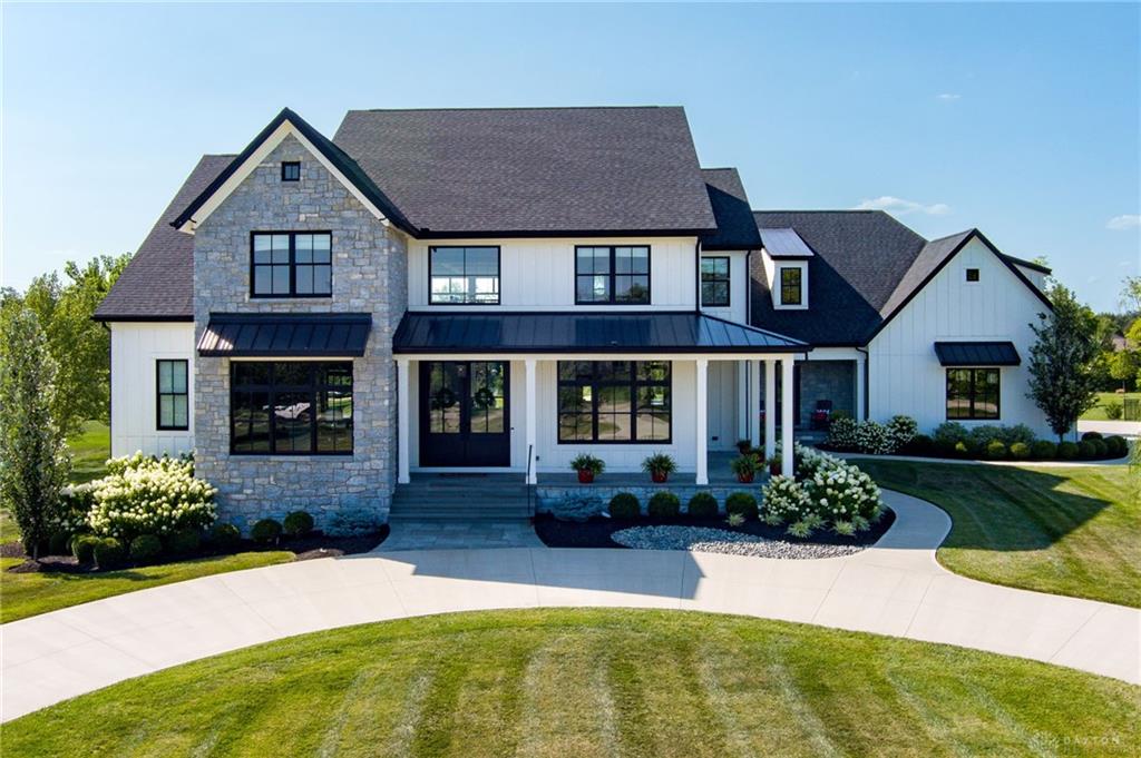 Photo of 8086 Country Brook CT, SPRINGBORO, OH 45066