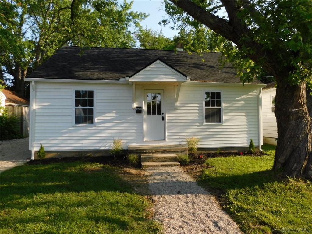 Photo of 523 Grand AVE, SABINA, OH 45169