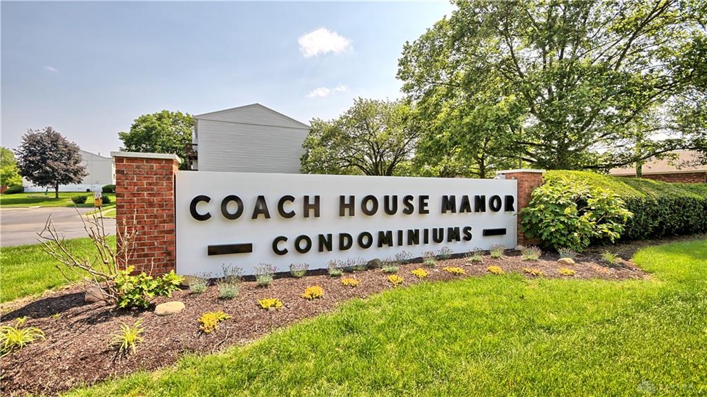 Photo of 5685 Coach DR D, DAYTON, OH 45440
