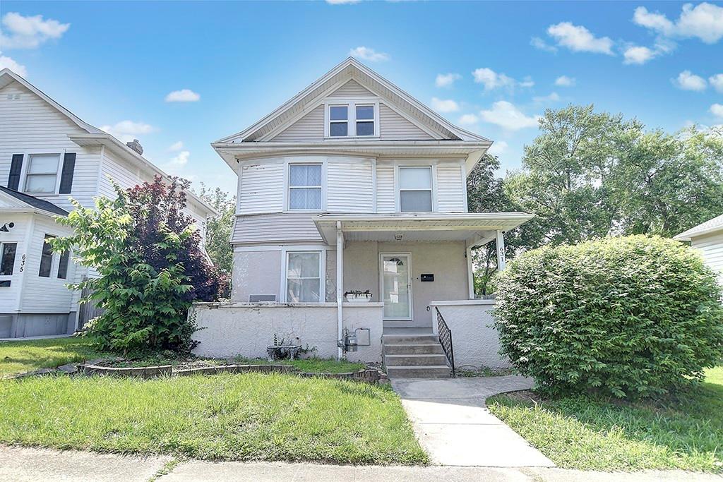 Photo of 631 Saint Nicholas AVE, DAYTON, OH 45410