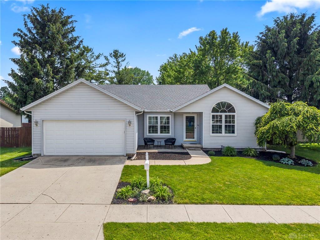 Photo of 5 Creekside ST, JAMESTOWN, OH 45335