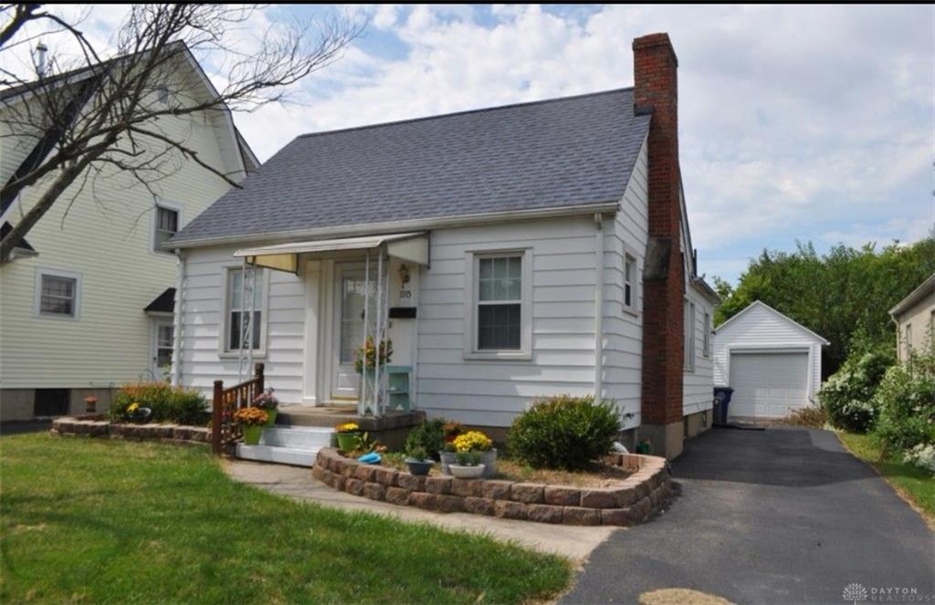 Photo of 1915 Coventry RD, DAYTON, OH 45420