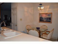 Kitchen w/ breakfast area