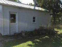 detached garage