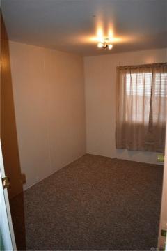 Middle Bedroom