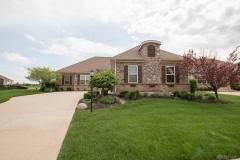 Beautiful setting in Soraya Farm, lovely 4 bedroom, extra bonus rooms for workout/office, back yard paradise with pond and green space setting!