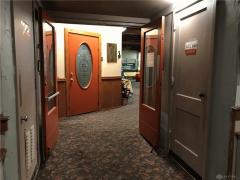 Entry from South Auxiliary Banquet Area to Main Banquet Area
