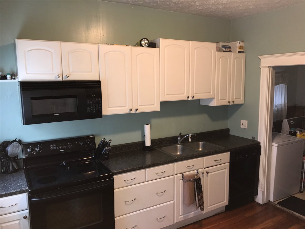 325 W 17th Street