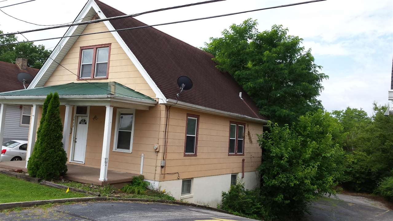 1974 Alexandria Pike