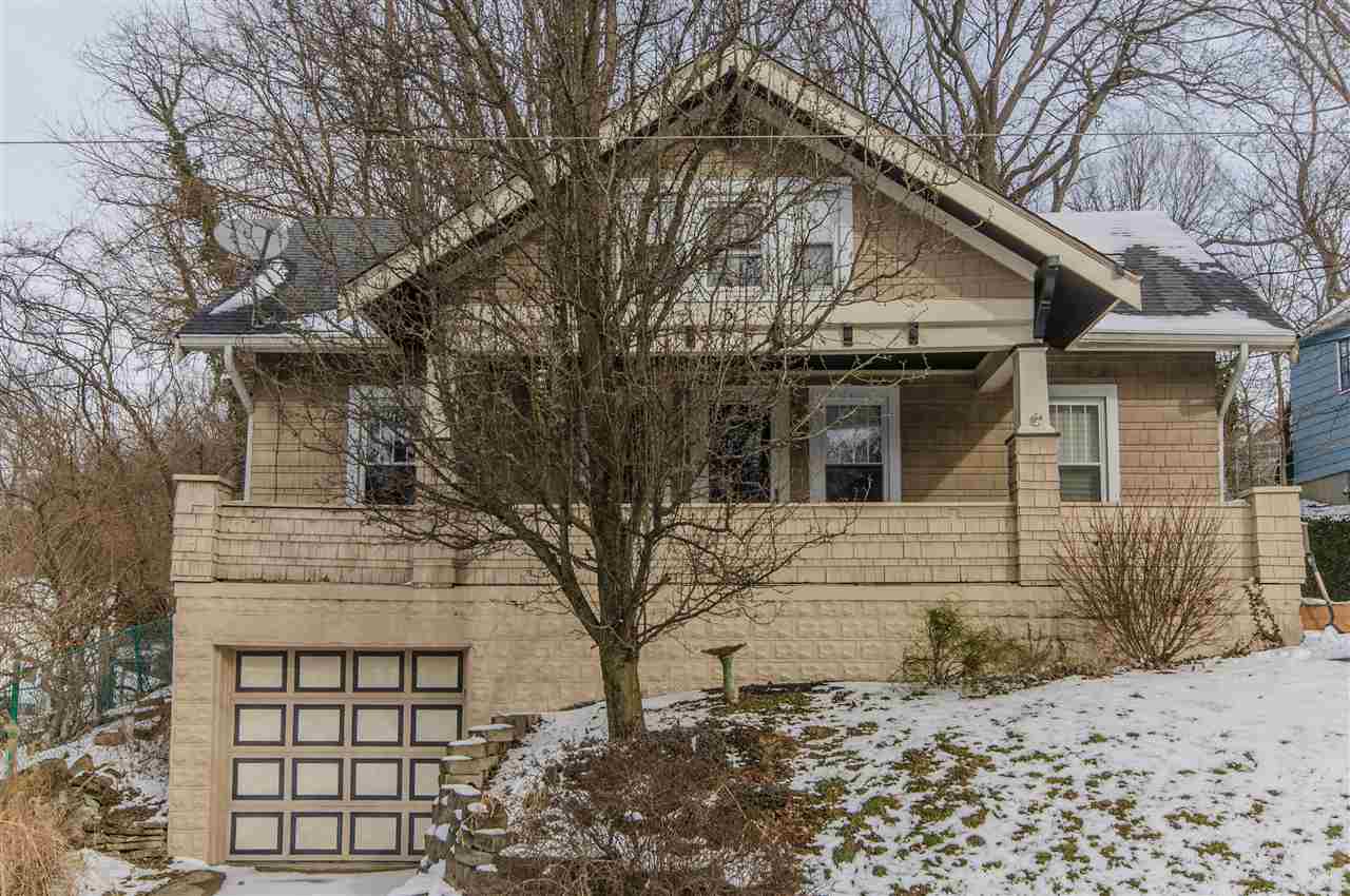 3 W Crescent Avenue