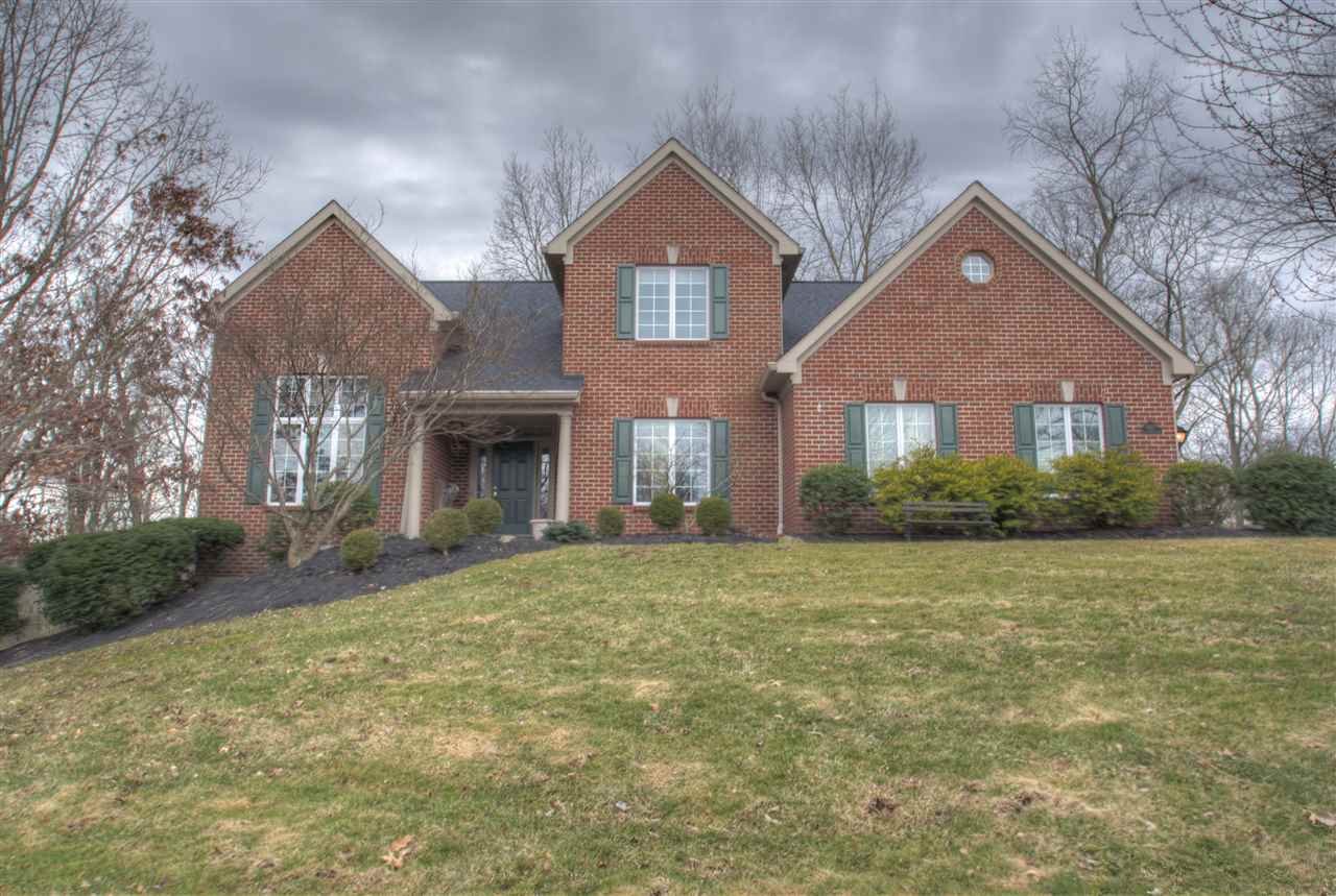 2127 Hollow Tree Court