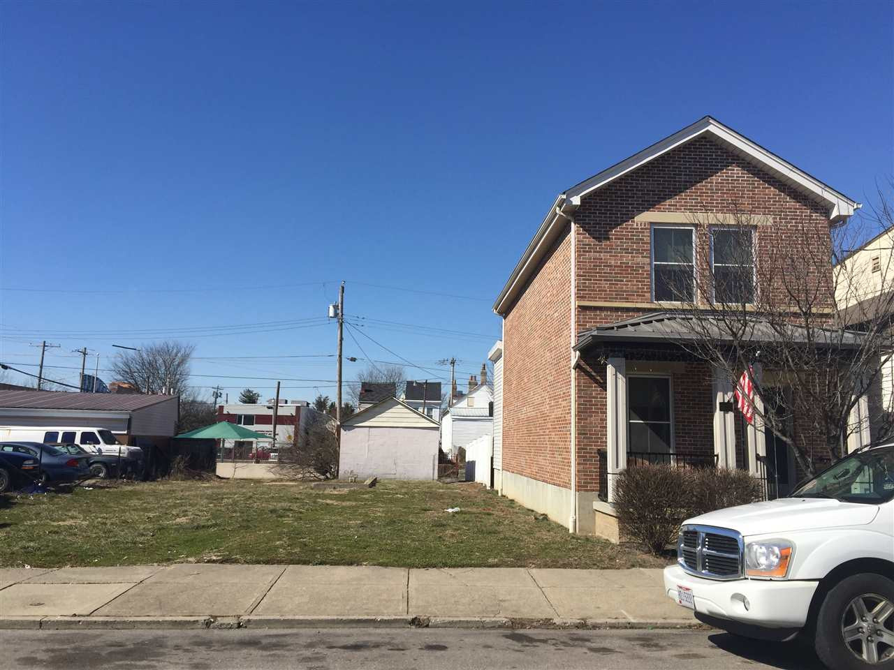 433 Lindsey Street