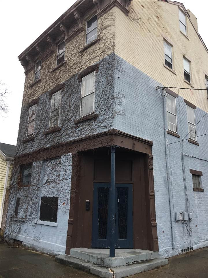 301 Byrd Street