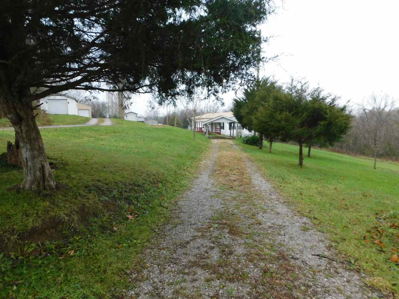 310 Glass Corinth KY