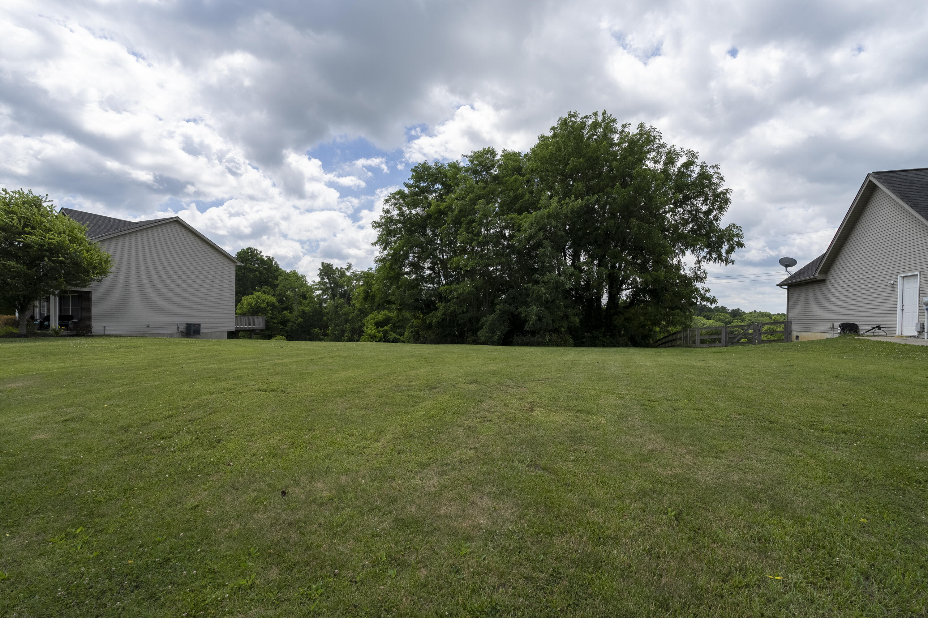 Photo of 450 Claiborne Drive Lot 17, Dry Ridge, KY 41035